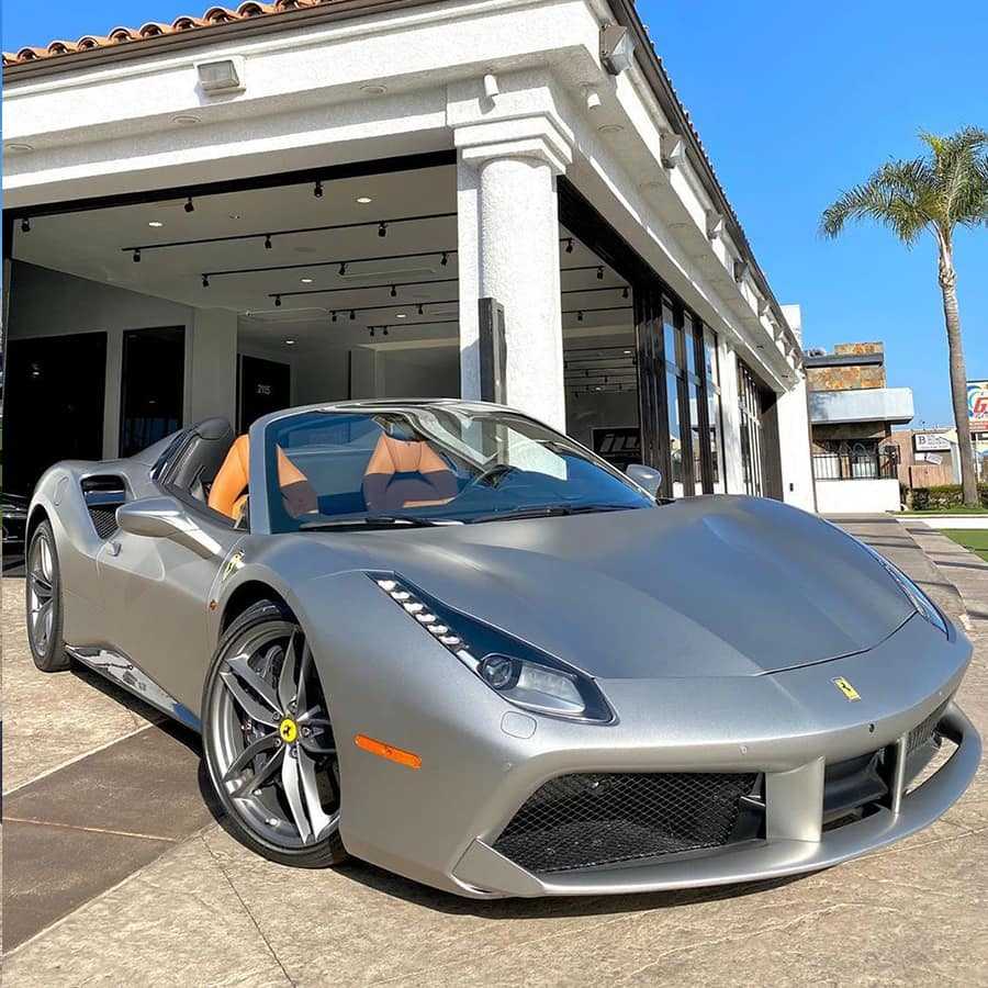 Ferrari recently purchased by iLusso