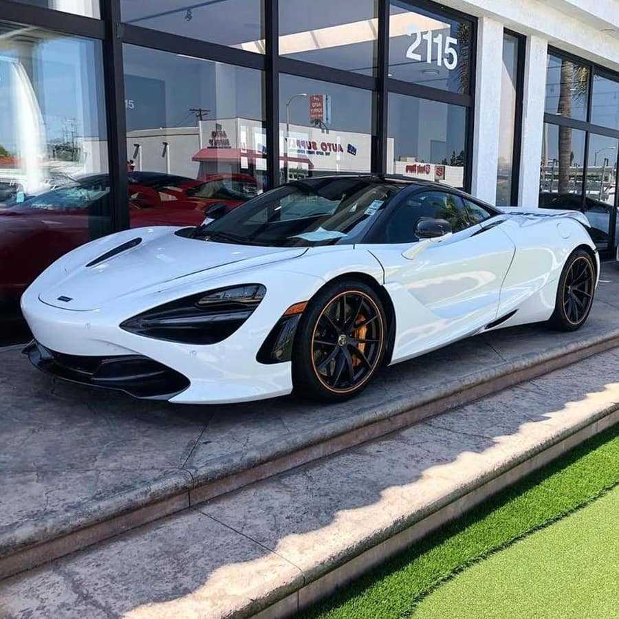 McLaren recently purchased by iLusso