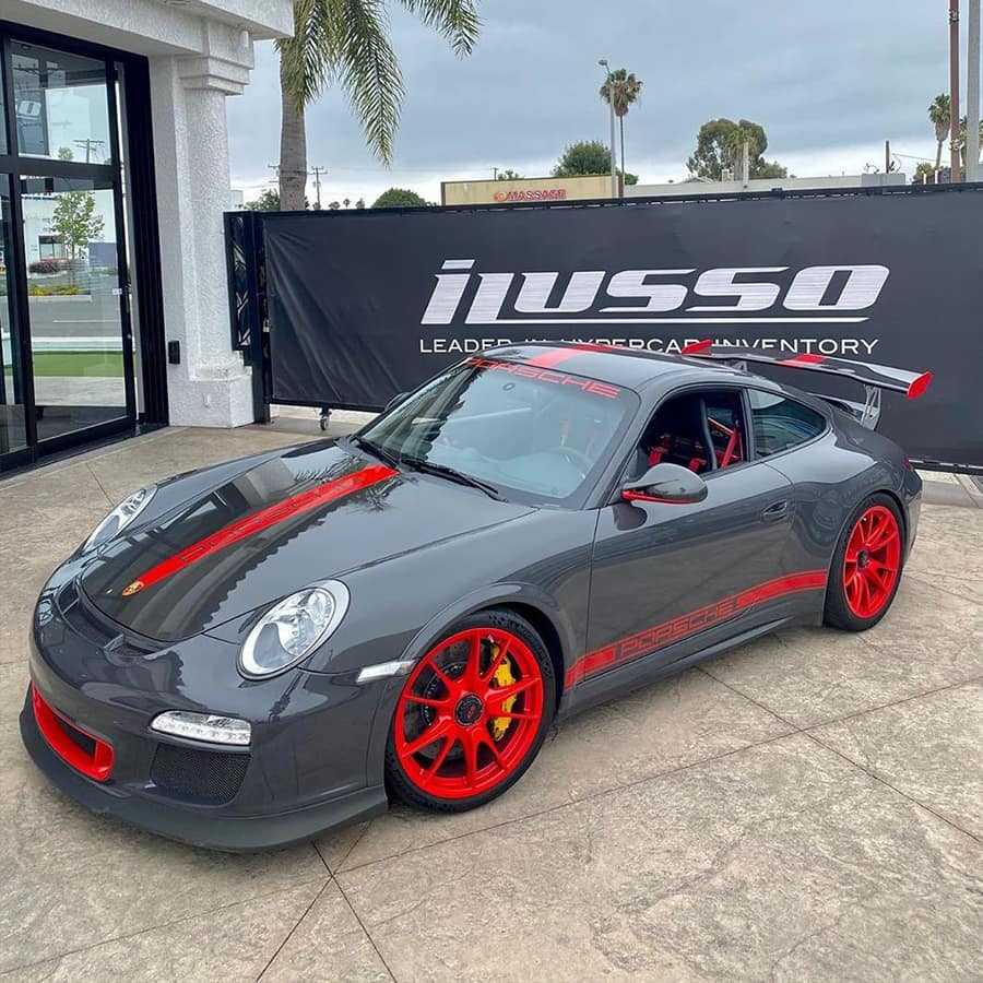 Porsche recently purchased by iLusso